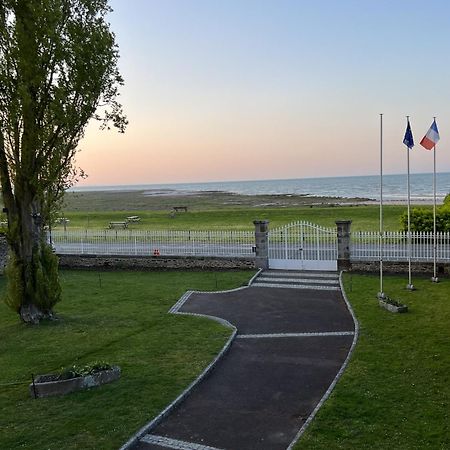 La Salmoniere Le Vivier-sur-Mer Exterior foto
